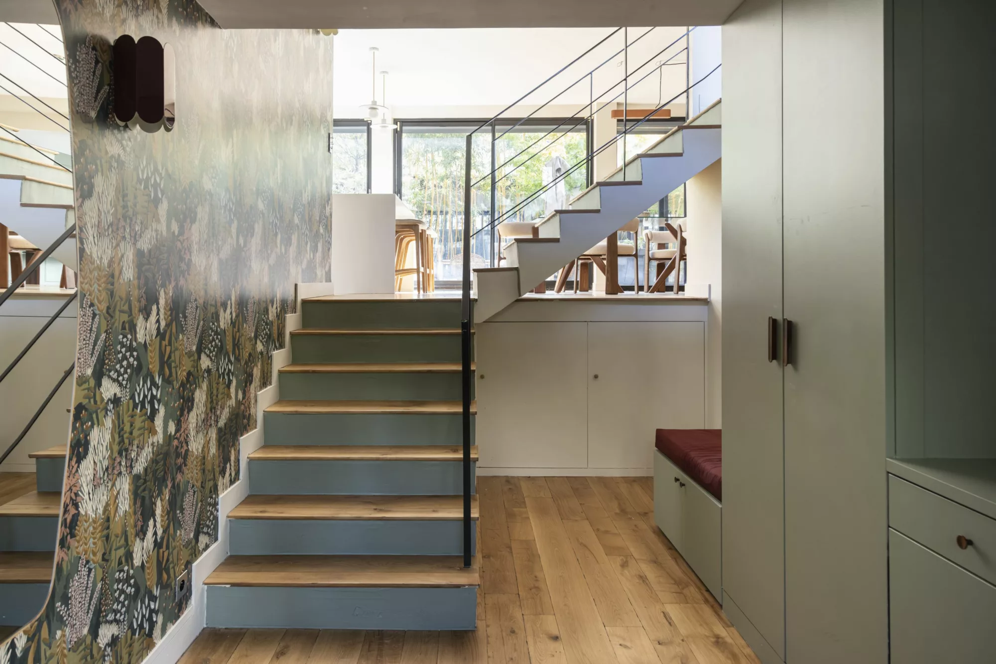Entree appartement placard
