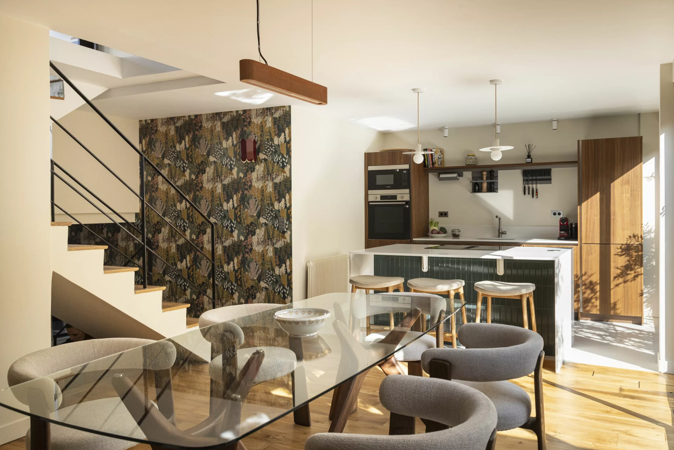 Espace cuisine salle a manger loft