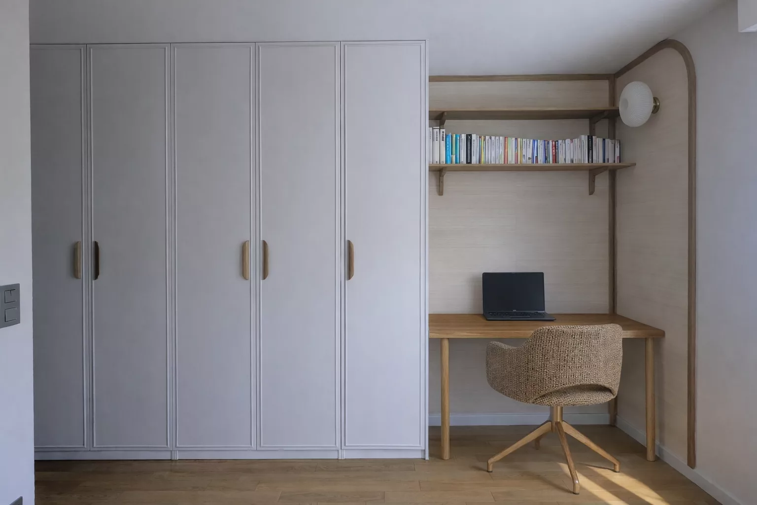 COIN BUREAU ET DRESSING